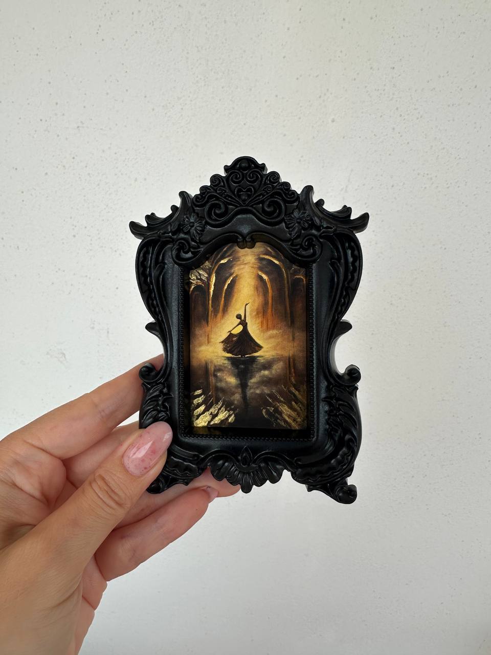 Dance of the Lady Death (Nesta) (Golden Touched)